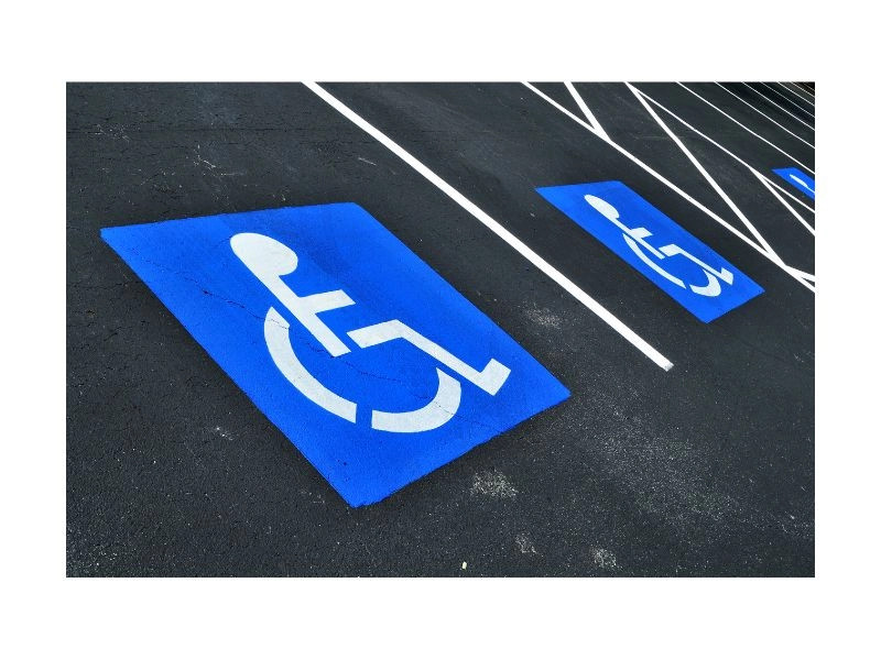 Változások a fogyatékosok által igénybevehető parkolókártyával kapcsolatban című bejegyzés képe